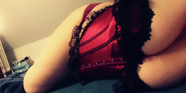 creator header picture