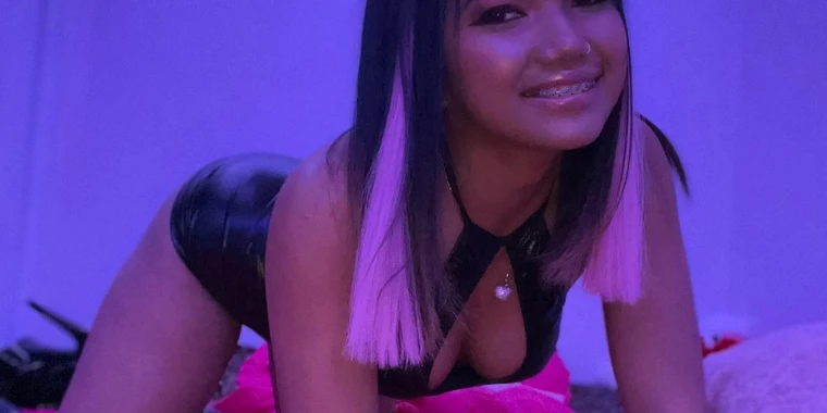 creator header picture