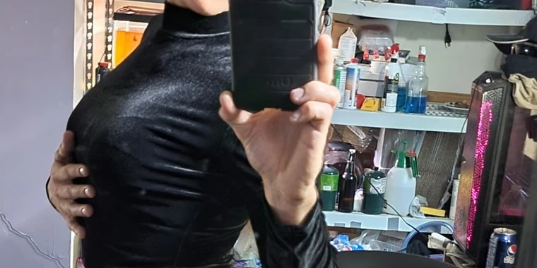 creator header picture