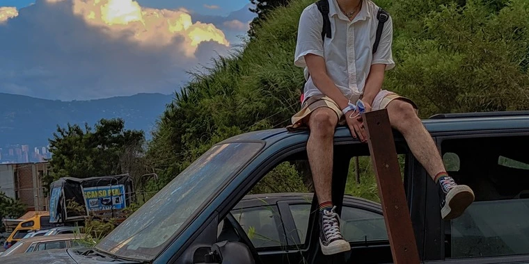 creator header picture