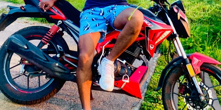 creator header picture