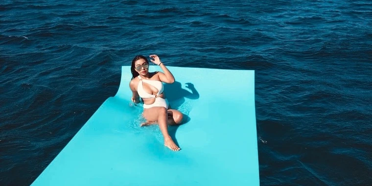 creator header picture