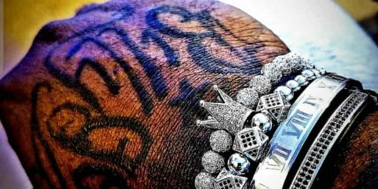 creator header picture