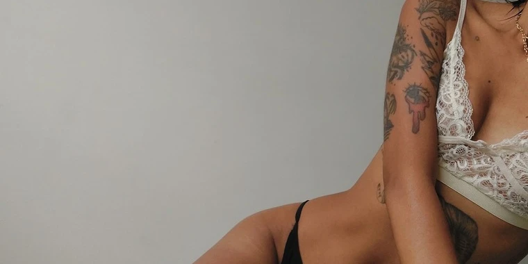 creator header picture