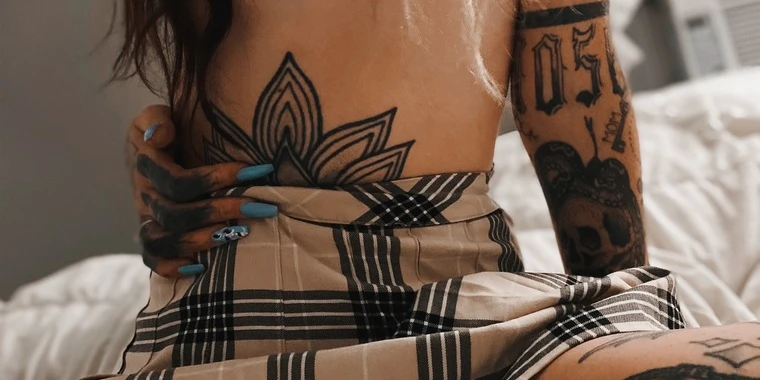 creator header picture