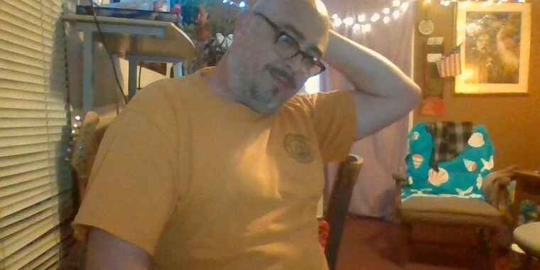 creator header picture