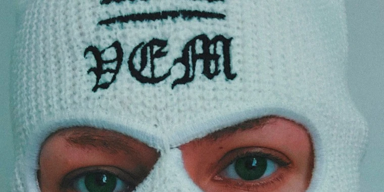 creator header picture
