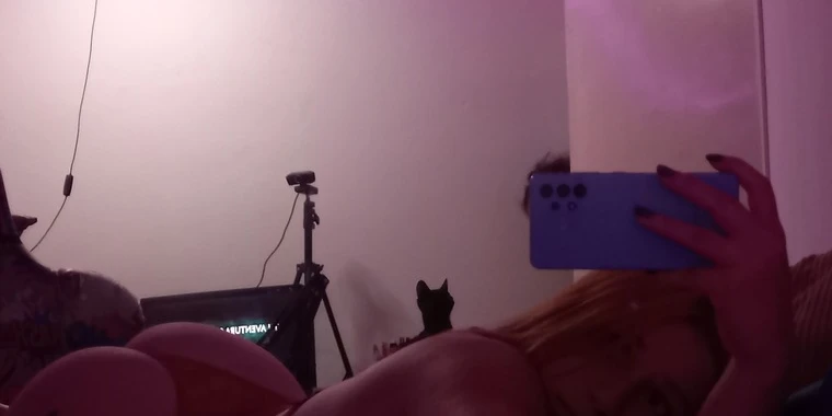 creator header picture