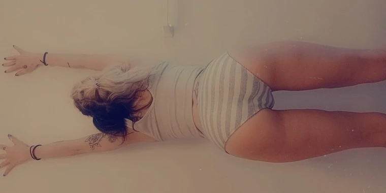 creator header picture