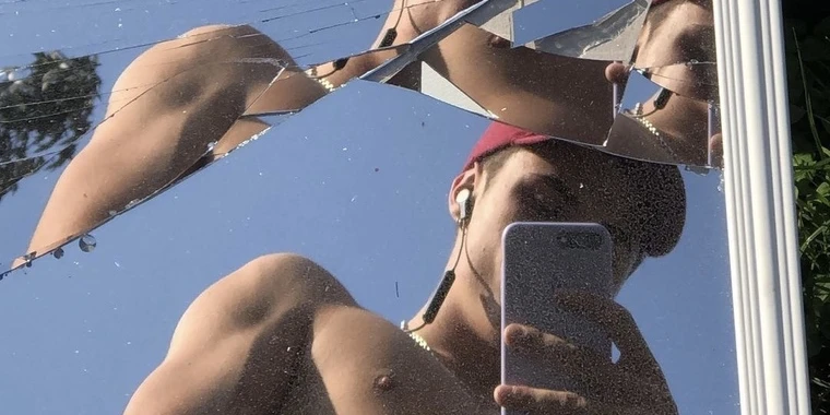 creator header picture
