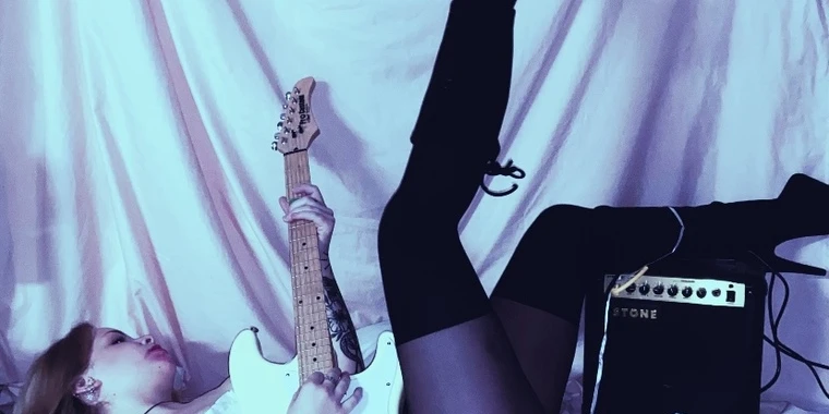 creator header picture