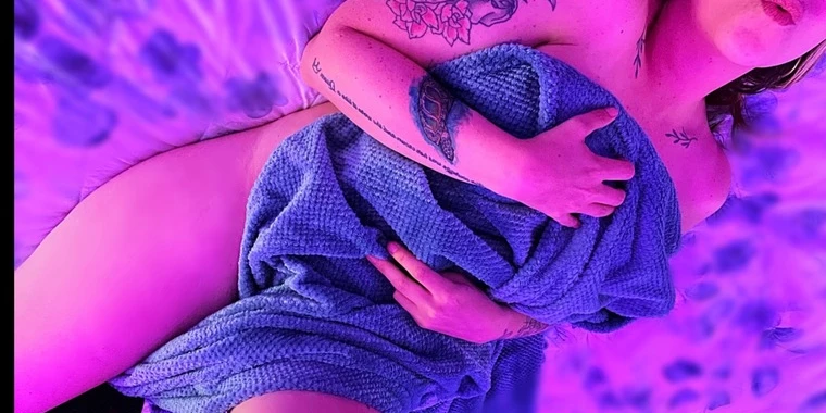 creator header picture