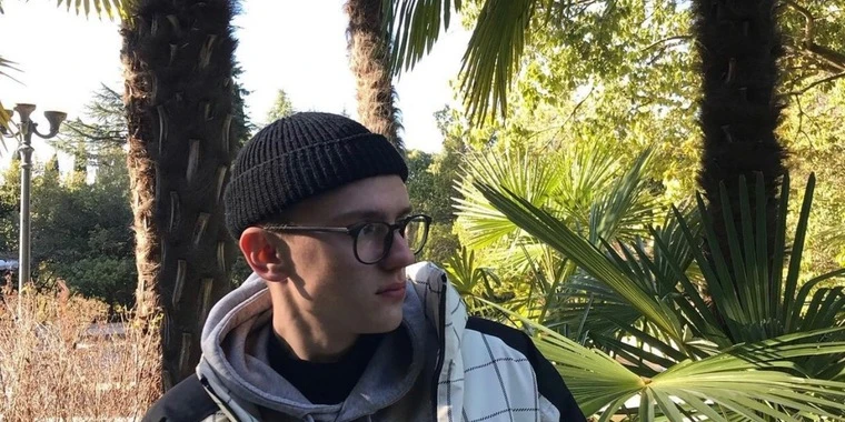 creator header picture