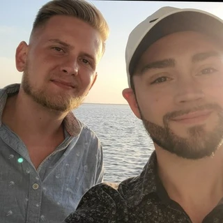 @aaronlogan