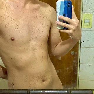 Aaronn