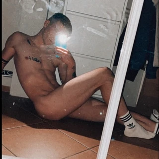 Aaron Guy