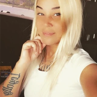 1ABlondebaby