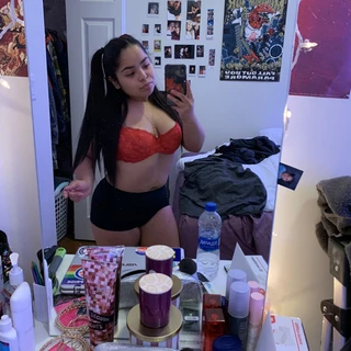 April✨