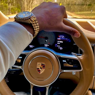 Ace Gucciano