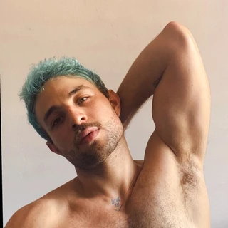 Adrian_Bott