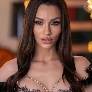 𝑨𝑫𝑬𝑳 𝑴𝑶𝑹𝑬𝑳🔥