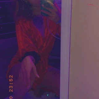 Pretty little thing😘