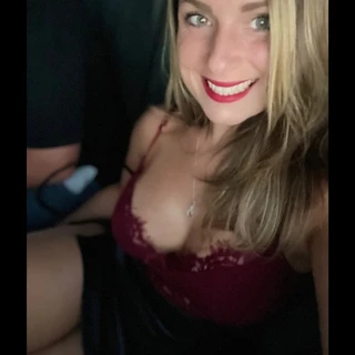 Adriana Bailee