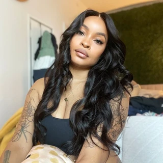 Adriana Adams