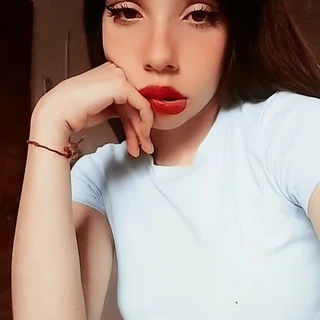 Aguustiina