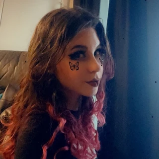 BellaFangz