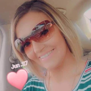 Amber C.