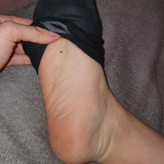 Aidenrosefeet