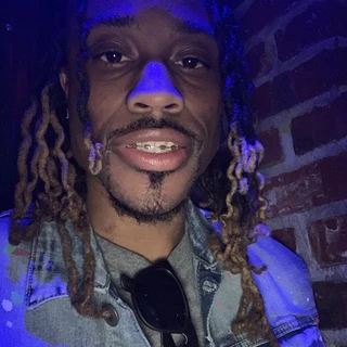 AjDixXxson