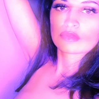 Ava Jolie