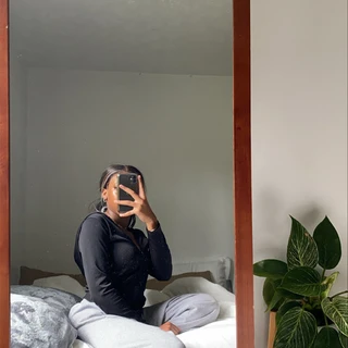 Alani👅