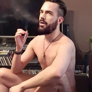 Alec Xander