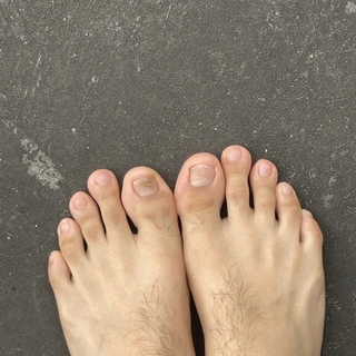 Ale 🦶🏼