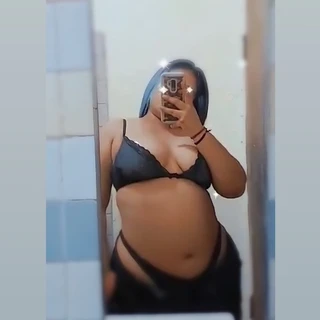 🍑Alejandra C🍑