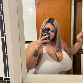 𝑨𝒍𝒆𝒋𝒂𝒏𝒅𝒓𝒂; 𝘽𝘽𝙒 𝘽𝙄𝙂 𝙏𝙄𝙏𝙏𝙔𝙎👑✨.