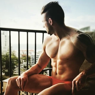 alex braxton