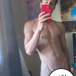 Alex_cum9