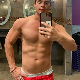 Alexvaz