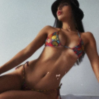 Alexandra Casas 🍒