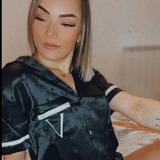 alecxandra