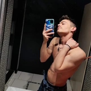 Alexander_r._Alvarez