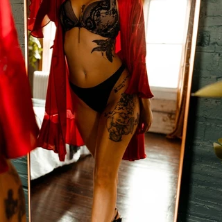 Alexis Rose 🌹