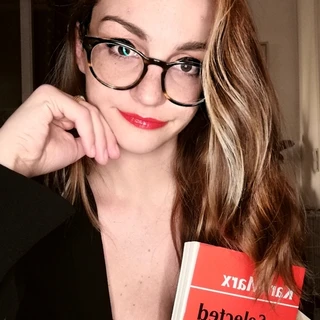 Alexis Reads