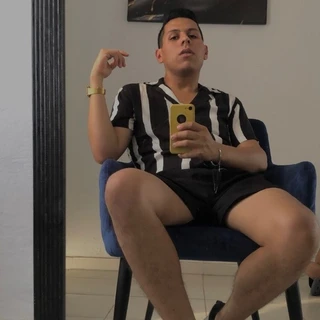 alex moguel