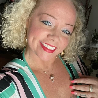 Sarah Francis