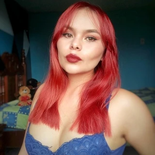 Alice Pelirroja